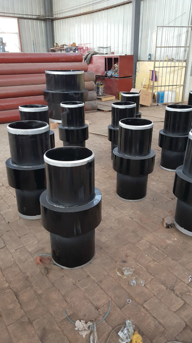 絕緣接頭中絕緣套管